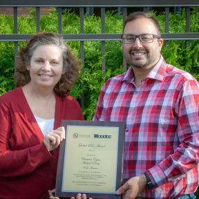 Dr. Christina Egan and Michael Perry with 2019 3Rs Award